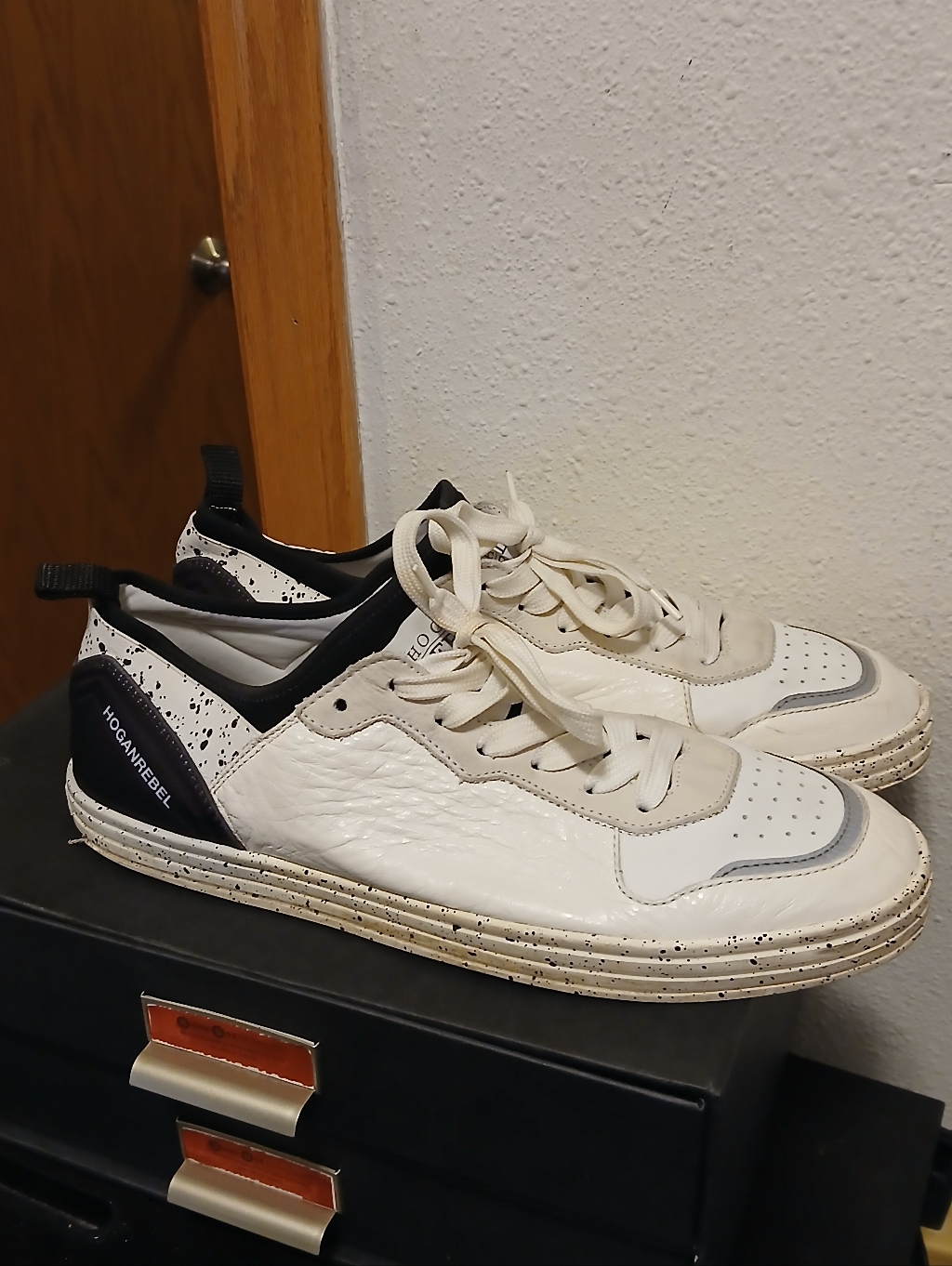 Hogan Rebel Menâs White Leather Low-Top Sneakers - Paint Splatter Detail-Size 10